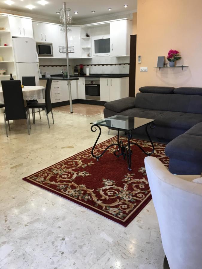 Apartamento Club Algaida Beach Apartment Sitio de Calahonda Екстериор снимка