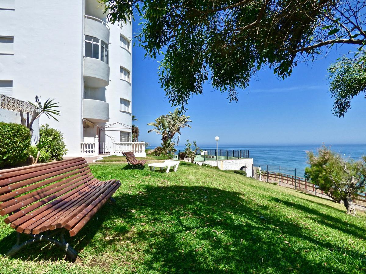 Apartamento Club Algaida Beach Apartment Sitio de Calahonda Екстериор снимка