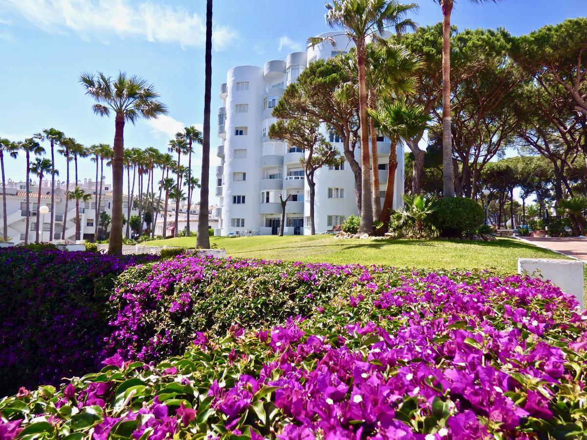 Apartamento Club Algaida Beach Apartment Sitio de Calahonda Екстериор снимка
